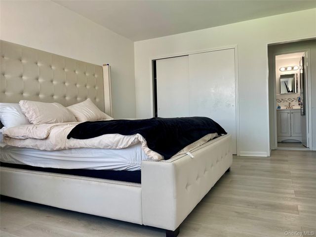 89-15 Parsons Boulevard 10M, Jamaica, NY 11432