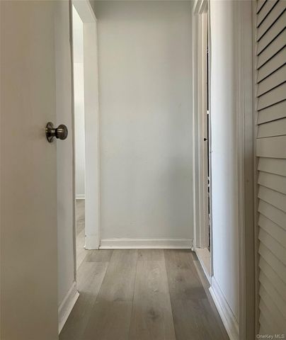 89-15 Parsons Boulevard 10M, Jamaica, NY 11432