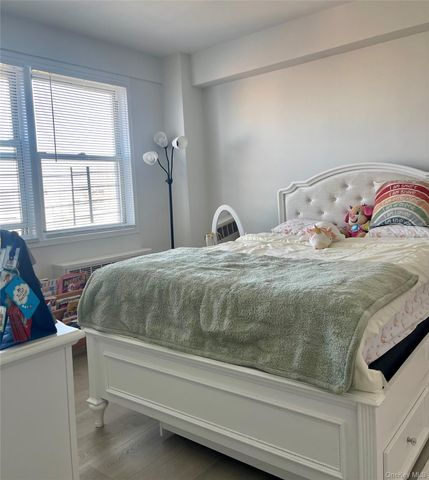 89-15 Parsons Boulevard 10M, Jamaica, NY 11432