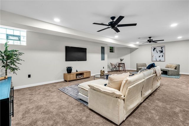 101 Carrington Ct, Monroeville, PA 15146
