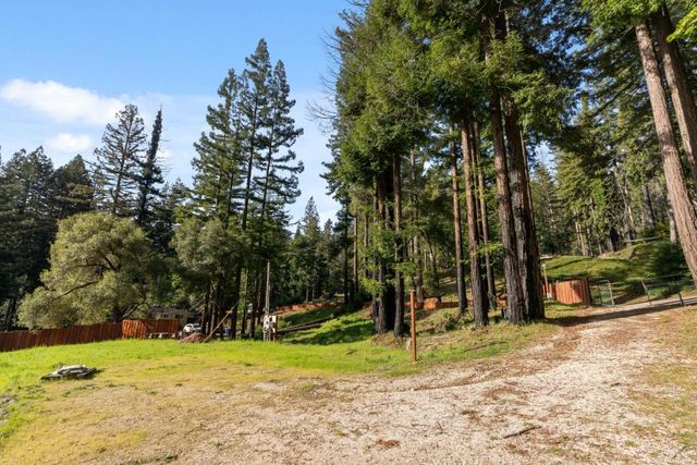 830 Kings Highway, Boulder Creek, CA 95006