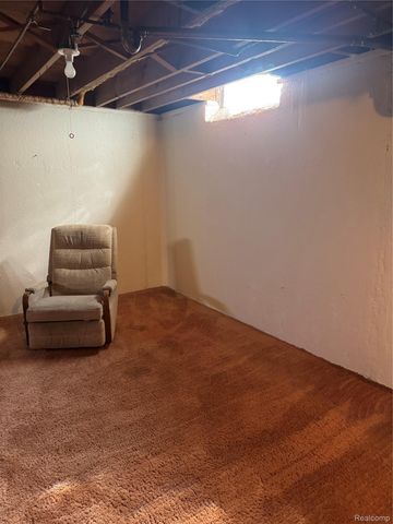 19918 Great Oaks Circle S 136, Clinton Charter Township, MI 48036