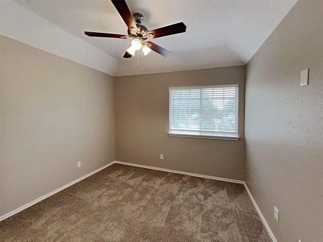 1477 Apenzell Lane, Lewisville, TX 75067