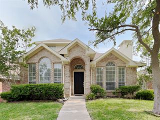 1477 Apenzell Lane, Lewisville, TX 75067