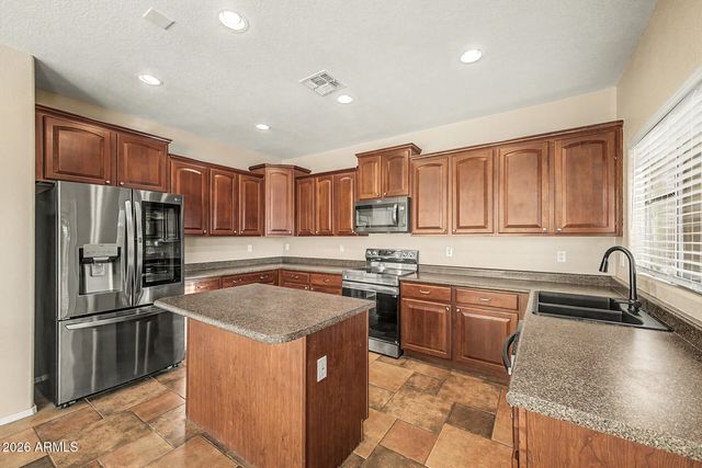 22322 N GREENLAND PARK Drive, Maricopa, AZ 85139