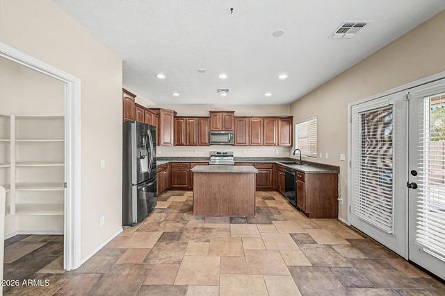 22322 N GREENLAND PARK Drive, Maricopa, AZ 85139