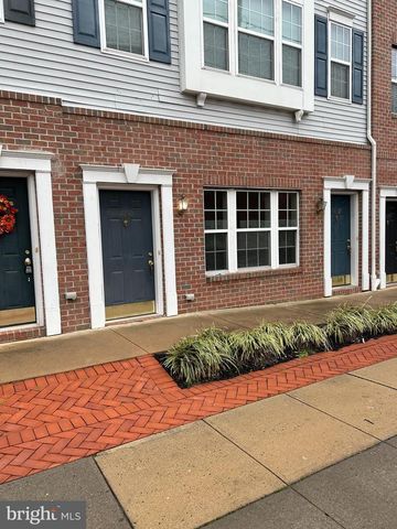 1050 LAMBERTON ST, Trenton, NJ 08611