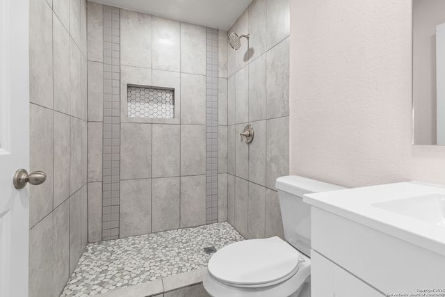 8127 Sunshine trail, San Antonio, TX 78244