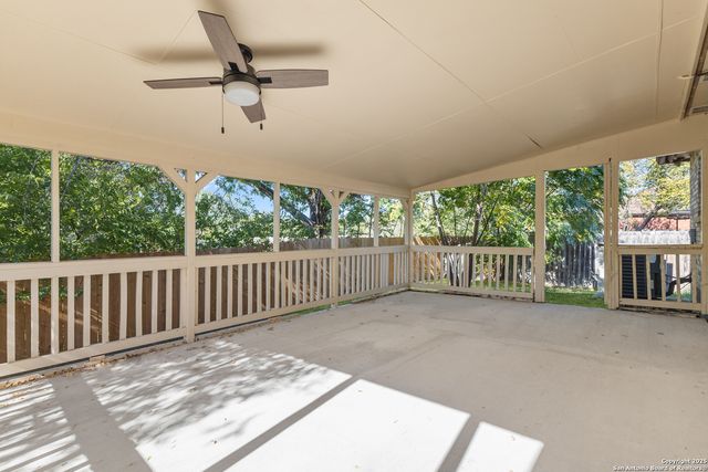 8127 Sunshine trail, San Antonio, TX 78244