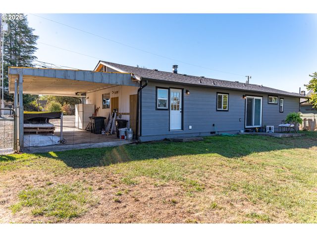 1654 CARLISLE Ln, Myrtle Point, OR 97458