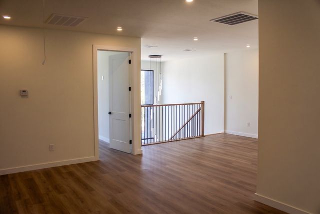438 Bonnie View Road, Dallas, TX 75203