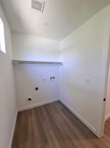 438 Bonnie View Road, Dallas, TX 75203