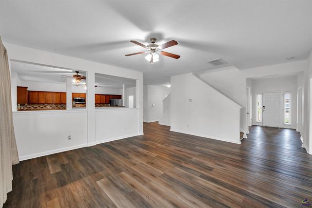 323 Haywood Drive, Kathleen, GA 31047
