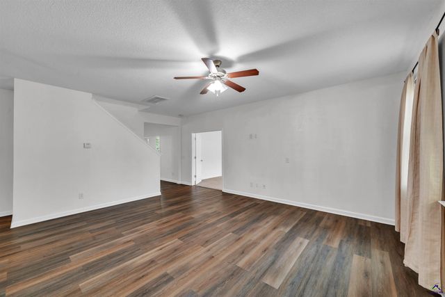 323 Haywood Drive, Kathleen, GA 31047