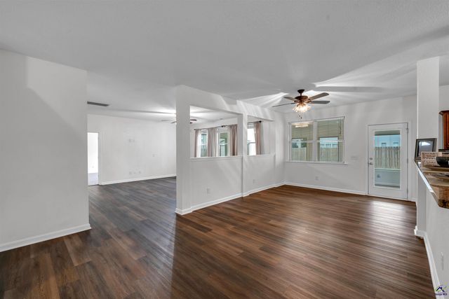 323 Haywood Drive, Kathleen, GA 31047