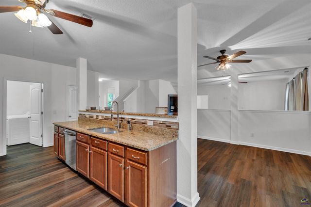 323 Haywood Drive, Kathleen, GA 31047