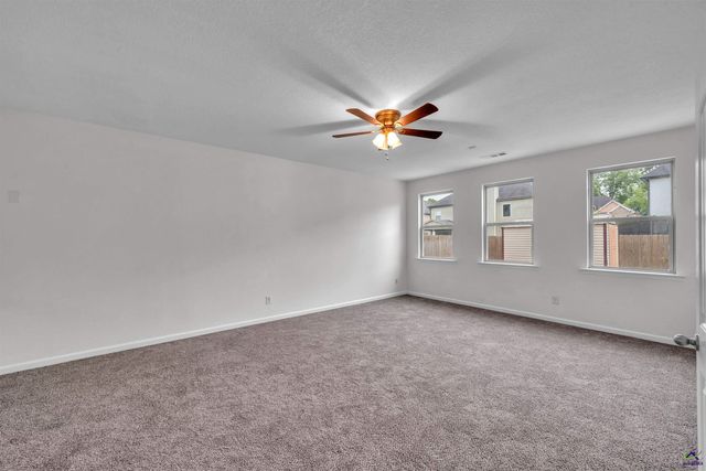 323 Haywood Drive, Kathleen, GA 31047
