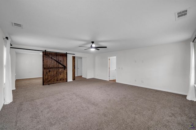 323 Haywood Drive, Kathleen, GA 31047