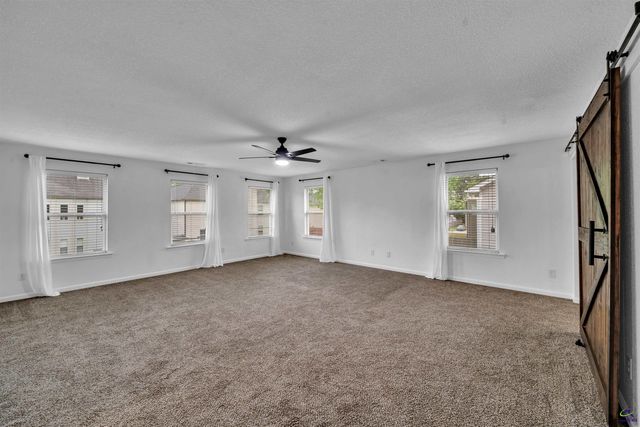 323 Haywood Drive, Kathleen, GA 31047