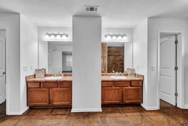 323 Haywood Drive, Kathleen, GA 31047