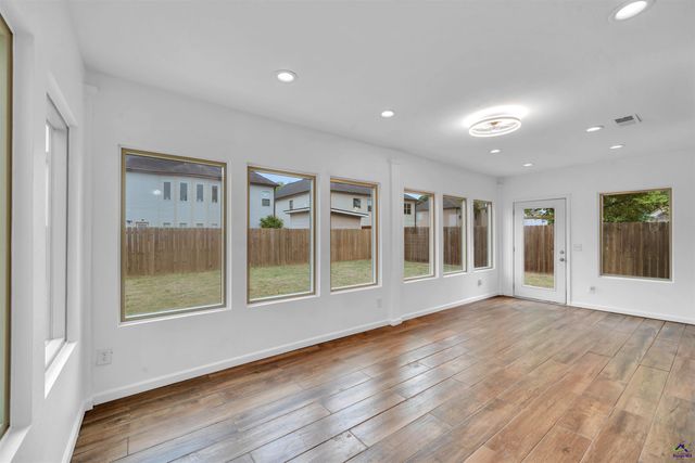 323 Haywood Drive, Kathleen, GA 31047