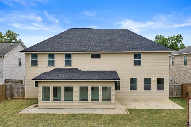 323 Haywood Drive, Kathleen, GA 31047