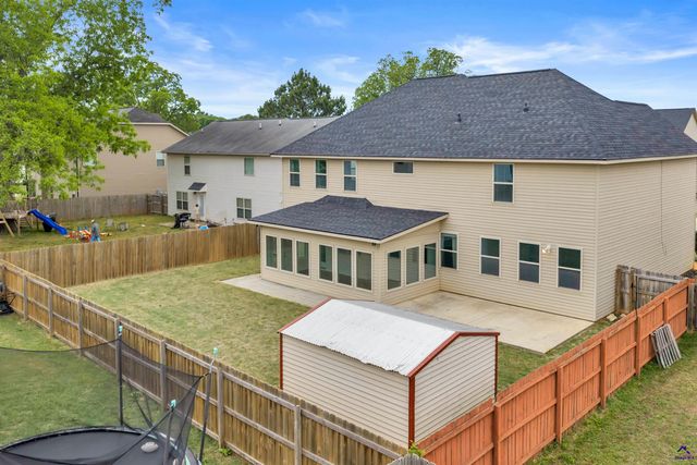 323 Haywood Drive, Kathleen, GA 31047