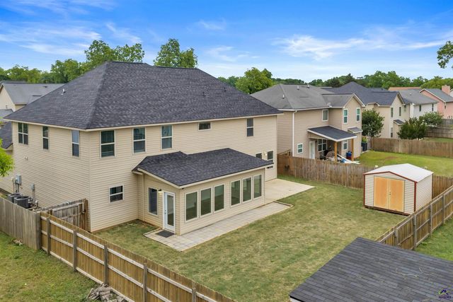 323 Haywood Drive, Kathleen, GA 31047