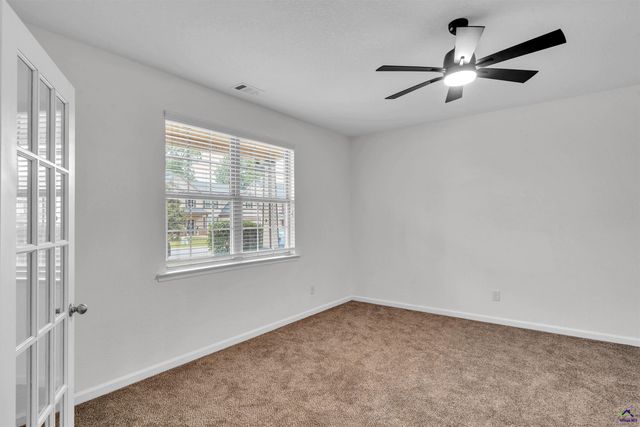 323 Haywood Drive, Kathleen, GA 31047