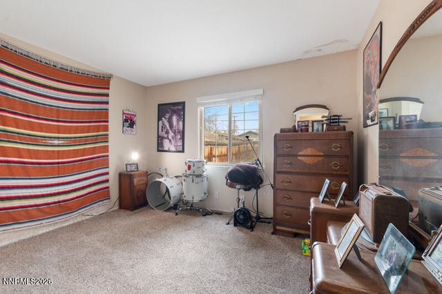 136 York Way, Sparks, NV 89431