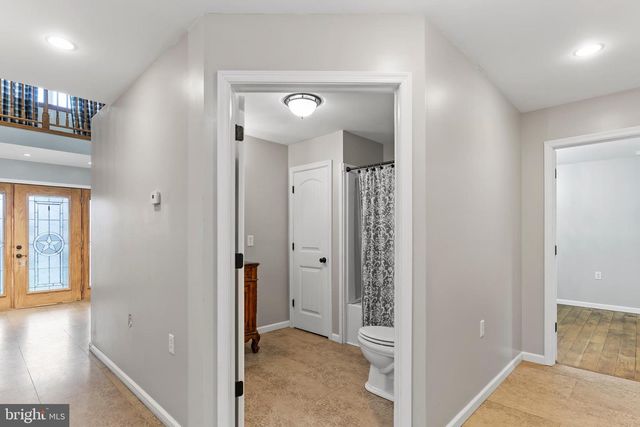 18586 MIRIAM DR, Three Springs, PA 17264