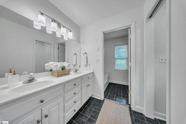 4418 Highway 86, Easley, SC 29642