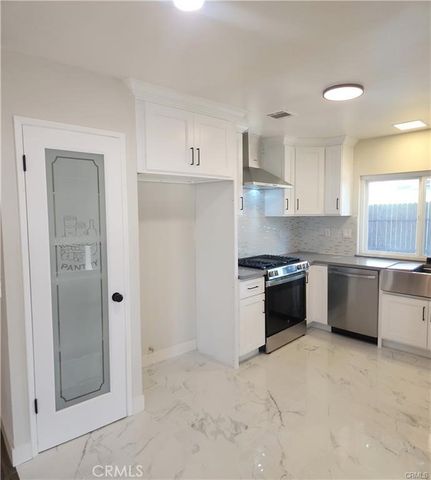 10160 Medallion, Riverside, CA 92503