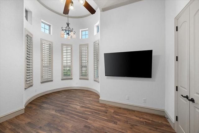 7909 Bella Flora Drive, Fort Worth, TX 76126