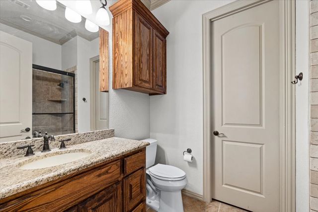 7909 Bella Flora Drive, Fort Worth, TX 76126