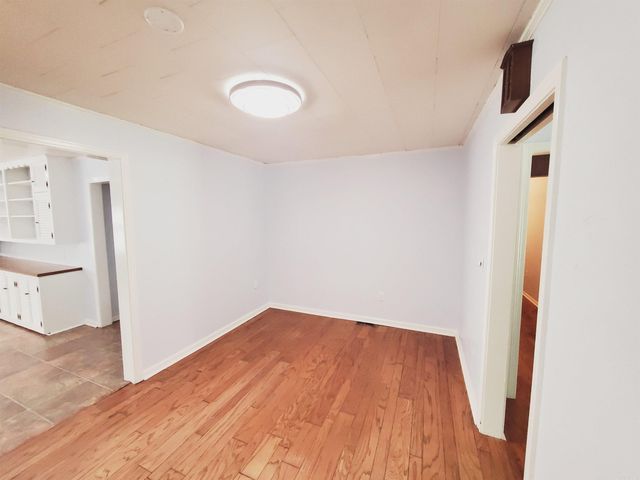 305 N 8th Avenue, Piggott, AR 72454