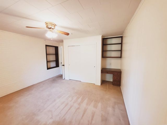 305 N 8th Avenue, Piggott, AR 72454