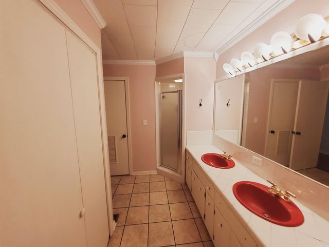 305 N 8th Avenue, Piggott, AR 72454