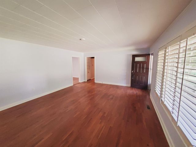 305 N 8th Avenue, Piggott, AR 72454