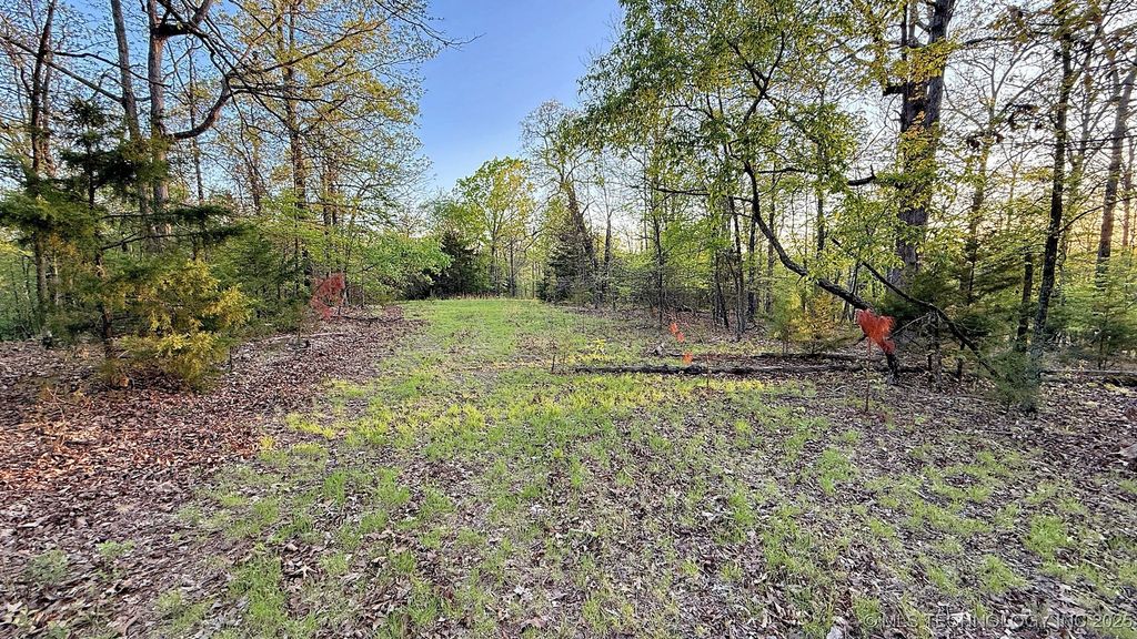 2345 Overlook Drive, Kansas, OK 74347
