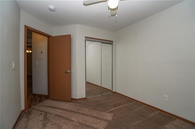 1505 W 25th Court, Lawrence, KS 66046