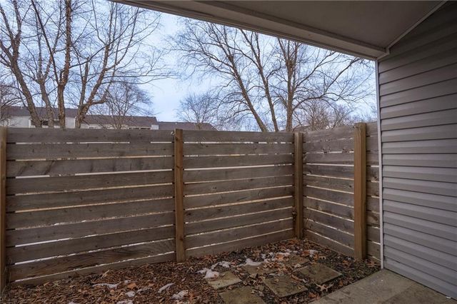 1505 W 25th Court, Lawrence, KS 66046