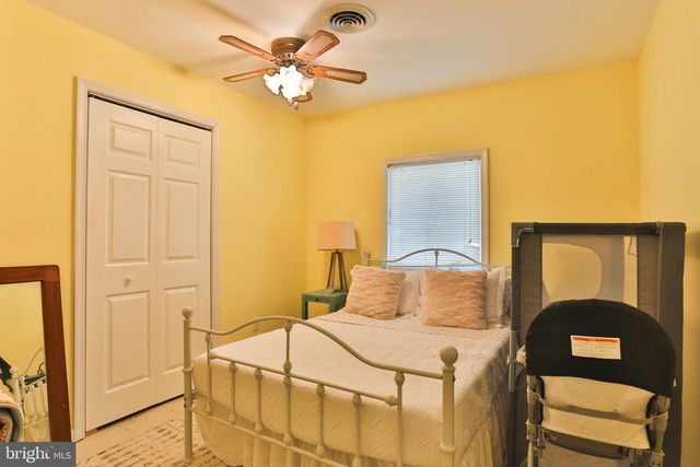 6 BEACH DR, Tuckerton, NJ 08087