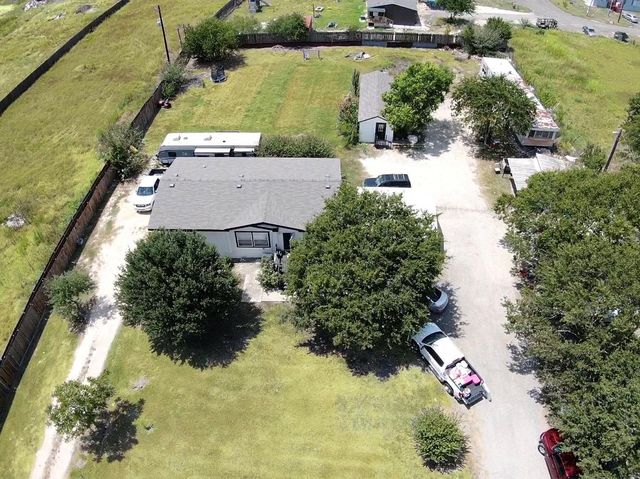 2130 Mathias LN, Kyle, TX 78640