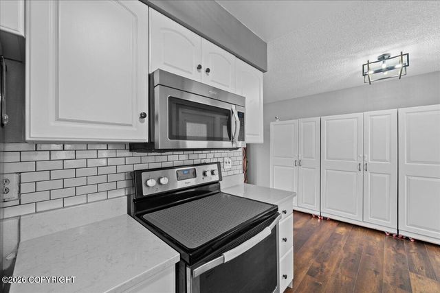 16038 Mammoth Circle, Eagle River, AK 99577