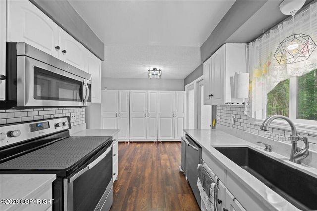 16038 Mammoth Circle, Eagle River, AK 99577