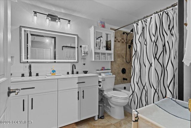 16038 Mammoth Circle, Eagle River, AK 99577