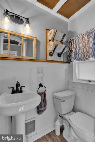 204 E HIGH ST, Womelsdorf, PA 19567