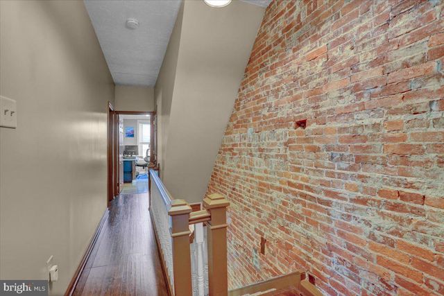 204 E HIGH ST, Womelsdorf, PA 19567