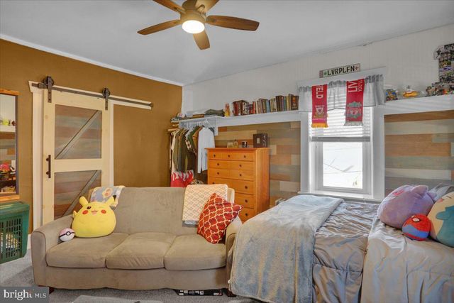 204 E HIGH ST, Womelsdorf, PA 19567